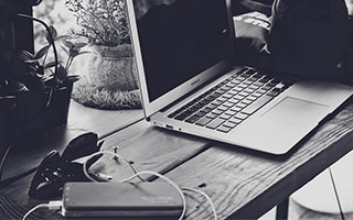 坚持4500万要价❗罗体曼联拒绝租借+买断放霍伊伦 球员想去国米