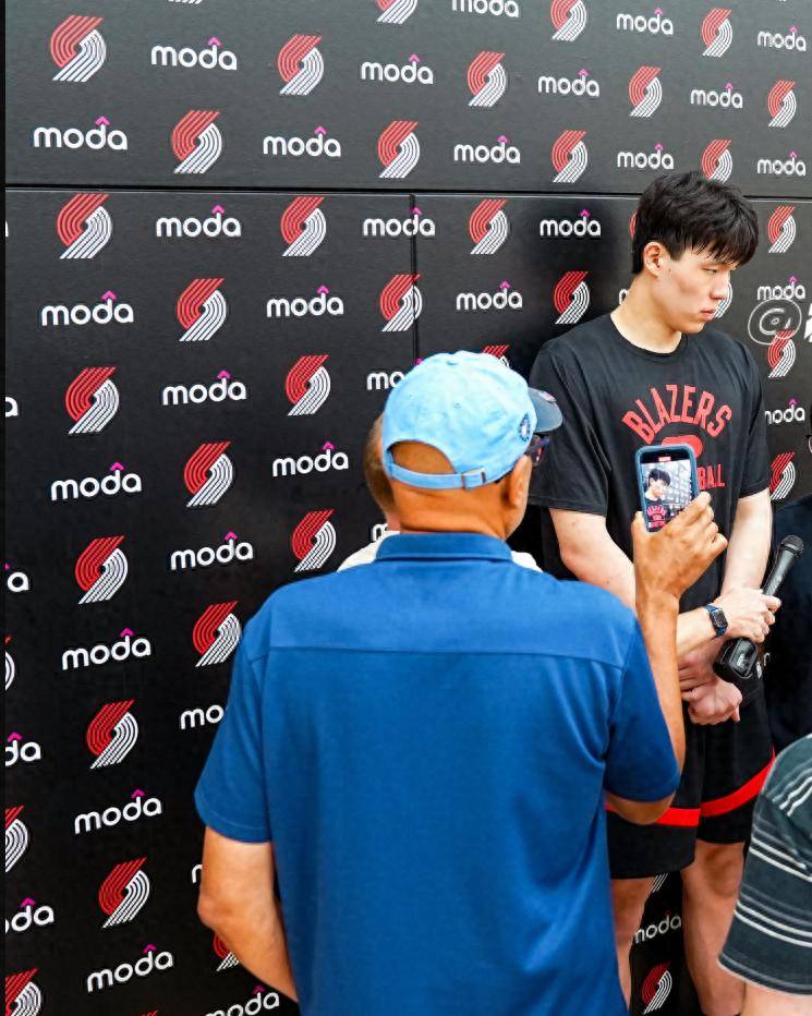 杨瀚森对比NBA和CBA身体对抗：这边比较文明的简单介绍
