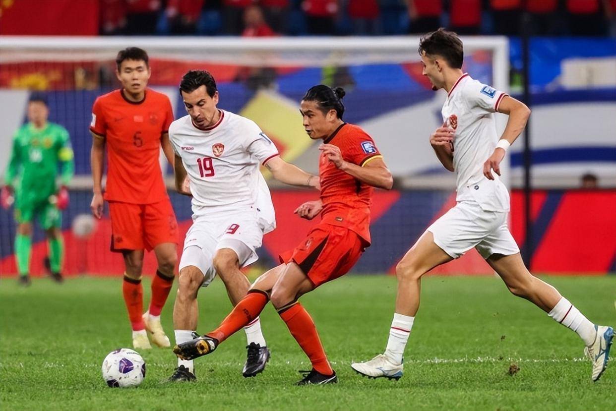 九游体育-热议国足1-0中国香港：大部分时间索然无味加快选帅效率(中国香港为啥单独参赛)